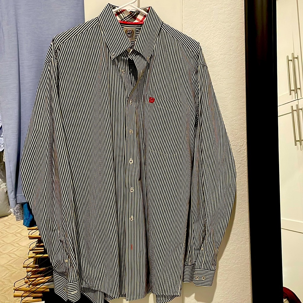 Cinch Button down